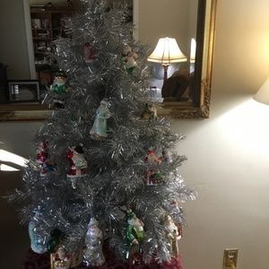 Vintage Silver Metallic Christmas Tree